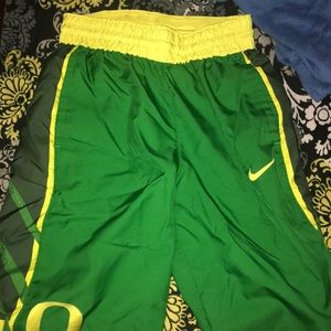 Nike Oregon basketball shorts